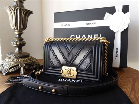 used chanel boys handbags